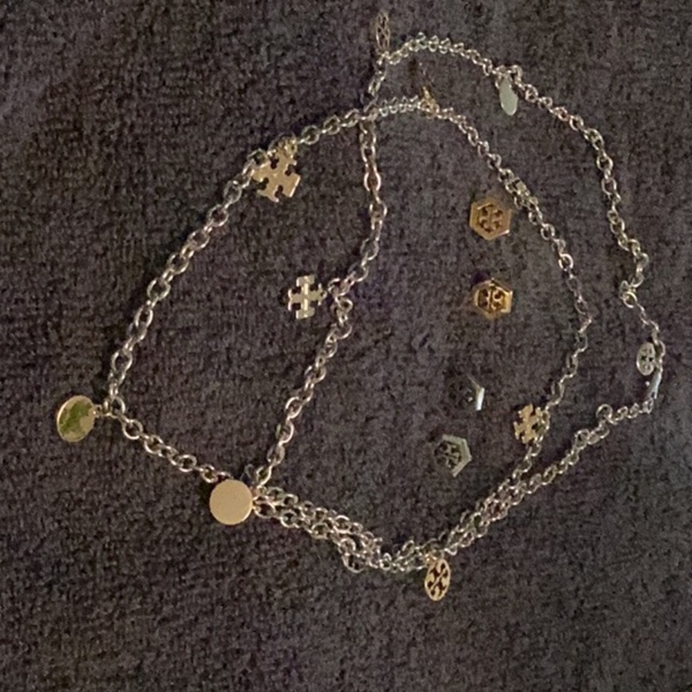 Great bundle: Tory Burch long necklace and two pairs of stud earrings